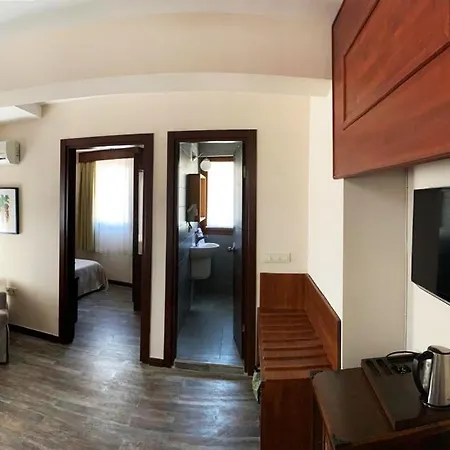 Mitos Guest house