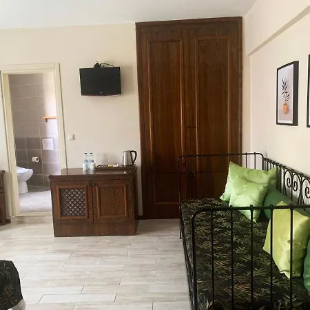 Mitos Guest house 4*