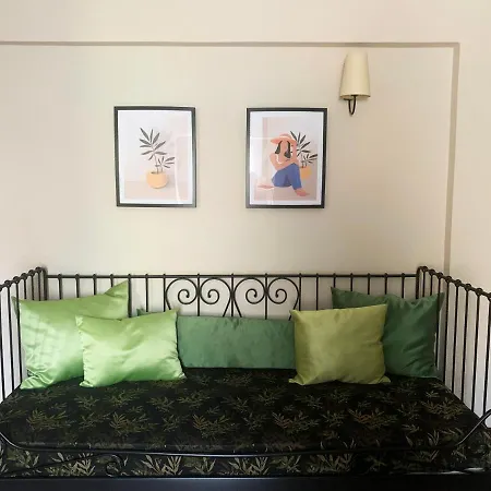 Mitos Guest house