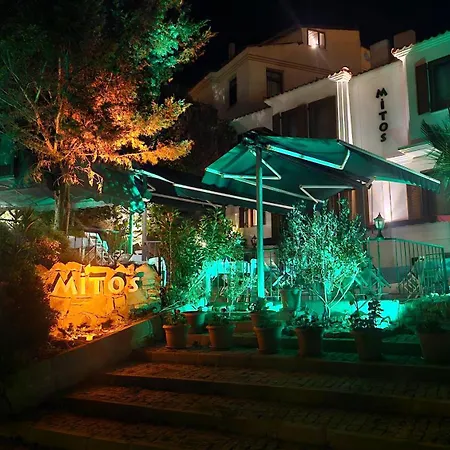 Mitos بيت ضيافة بوزجادا