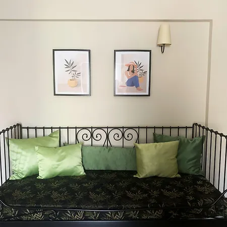 Mitos Guest house 4*