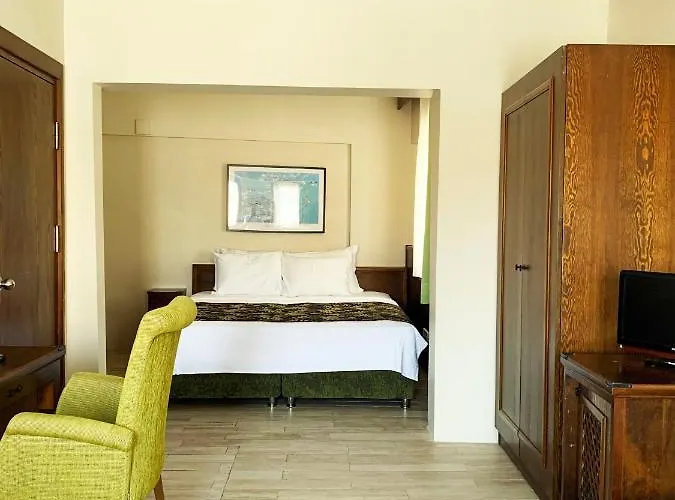 Mitos Gasthuis Tenedos